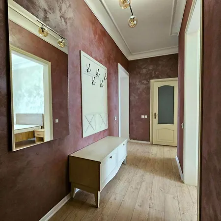 Luxury In The Center Apartment *